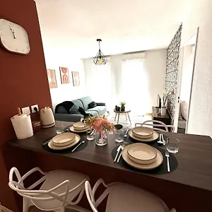  Appartement L'havana : Proche Gare Partdieu / Aeroport / Groupama Stadium France